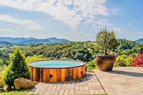 Castle View Haven With Wellness And Pool