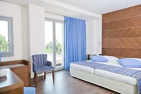 Astros Beach Hotel