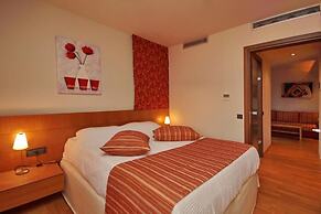 Astros Beach Hotel