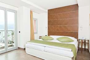 Astros Beach Hotel