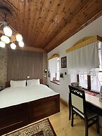 Old Town Guesthouse Guri