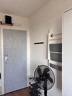 Room-independent Room With Stunning View