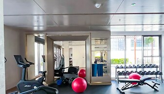 Serenity Studio Pool Access & Balcony at Riviera