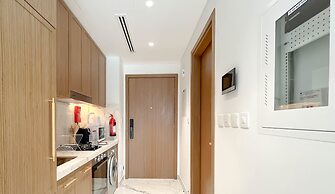 Serenity Studio Pool Access & Balcony at Riviera
