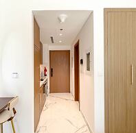 Serenity Studio Pool Access & Balcony at Riviera