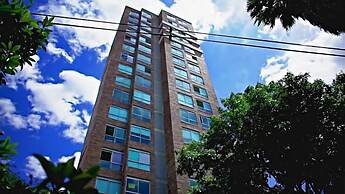 Laureles Cozy Diamond in the Sky