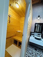 JMR Splendor-Private Sauna & Bathtub Sui
