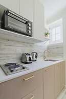 Orly Suites ll