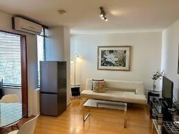 Orly Suites ll