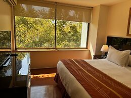 Orly Suites ll