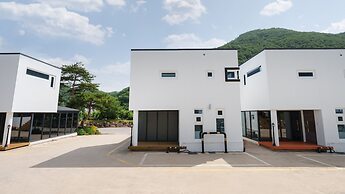 Mungyeong The Most Pool Villa