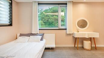 Mungyeong The Most Pool Villa