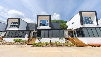 Mungyeong The Most Pool Villa