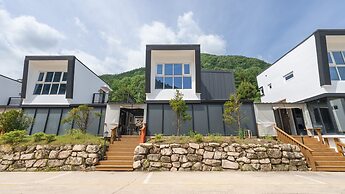 Mungyeong The Most Pool Villa