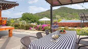 Yeosu Elon Pension