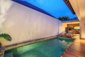 Silk Umalas by Nagisa Bali