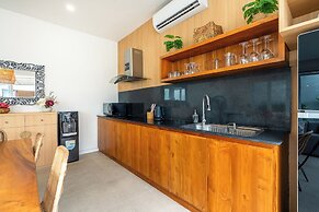 Silk Umalas by Nagisa Bali
