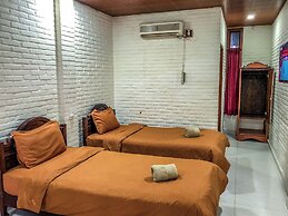Tripletree Arys Garden Hotel