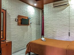 Tripletree Arys Garden Hotel