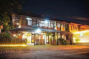 Tripletree Arys Garden Hotel