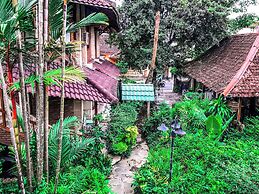 Tripletree Arys Garden Hotel