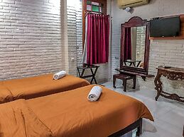 Tripletree Arys Garden Hotel