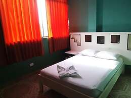 Plaza Jungle Hostel