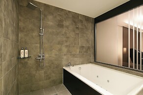 Modern Hotel