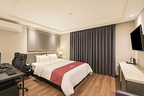 Modern Hotel