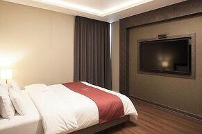 Modern Hotel