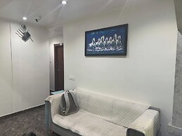Hotel Sahara Residency