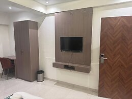 Hotel Sahara Residency