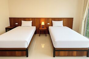 Palmhug Hotel
