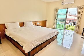 Palmhug Hotel