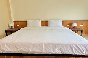 Palmhug Hotel