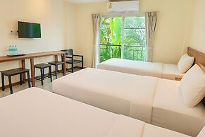 Palmhug Hotel