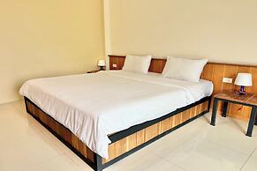 Palmhug Hotel