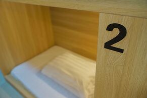 Waveflo Hostel