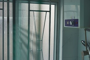 Waveflo Hostel