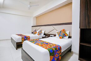 Fabhotel Kamran Residency