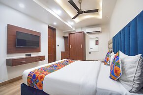 Fabhotel Golden Eye Inn