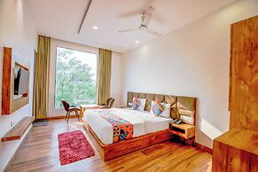 Fabhotel Amar Villa