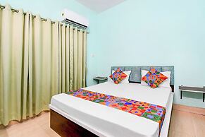 Fabhotel Rb Palace