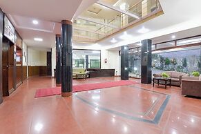 Fabhotel Burans Residency