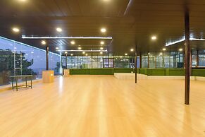 Fabhotel Burans Residency