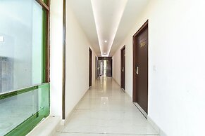 Fabhotel Burans Residency