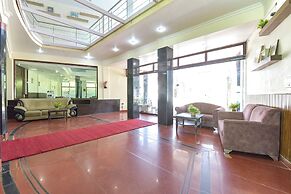 Fabhotel Burans Residency