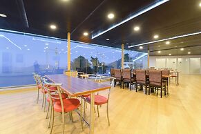 Fabhotel Burans Residency