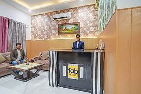 Fabhotel Comfort Inn
