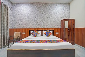 Fabhotel Comfort Inn